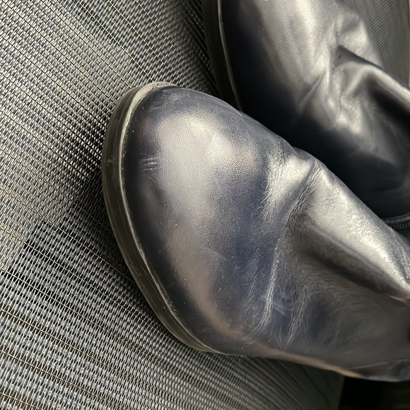 Beautiful. Marc Fisher. Leather and suede boots - Picture 15 of 16